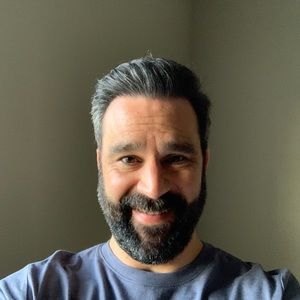 Meet your Posher, Eric